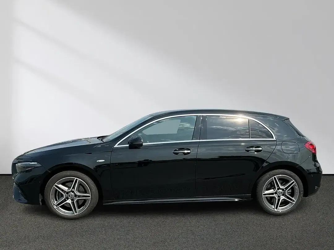 Mercedes-Benz A 250 AMG - Thumbnail 2