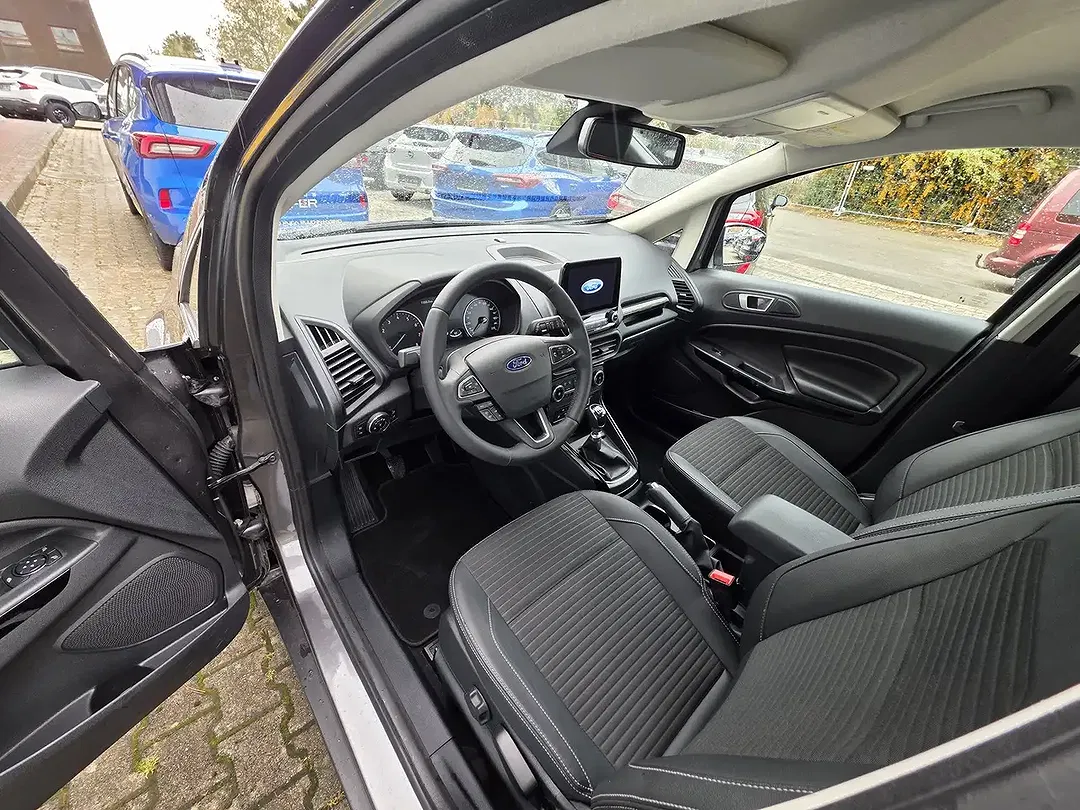 Ford EcoSport Titanium - Thumbnail 10