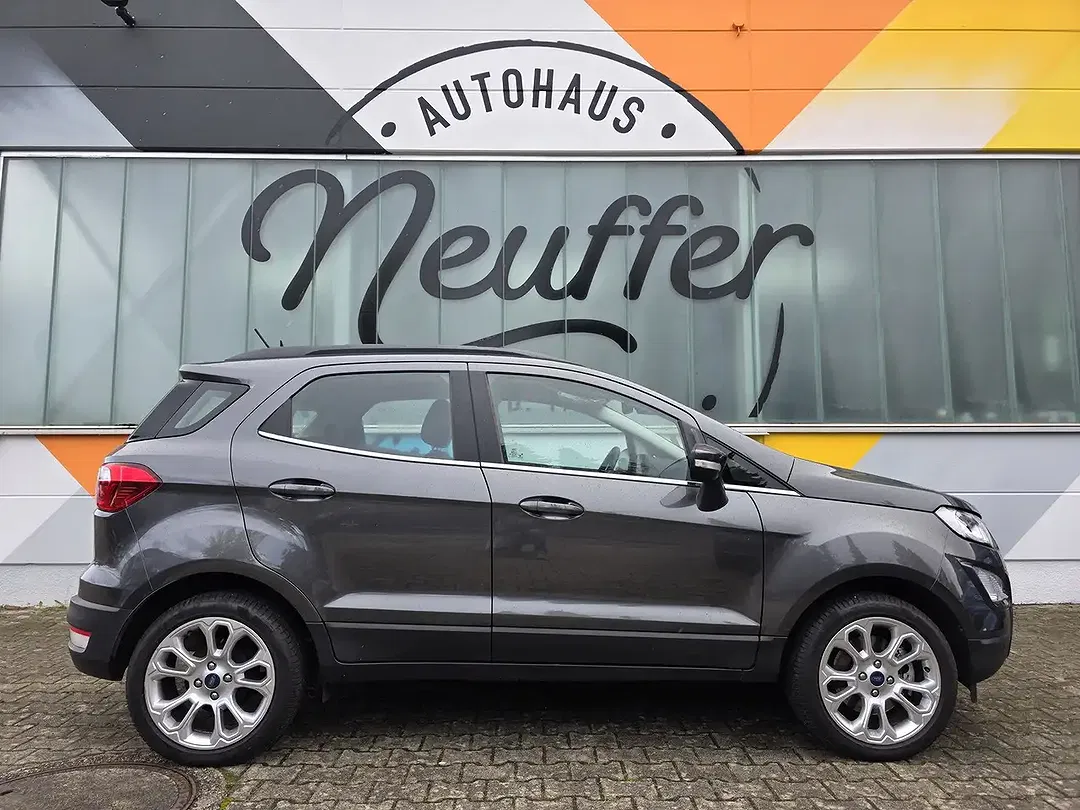 Ford EcoSport Titanium - Thumbnail 4