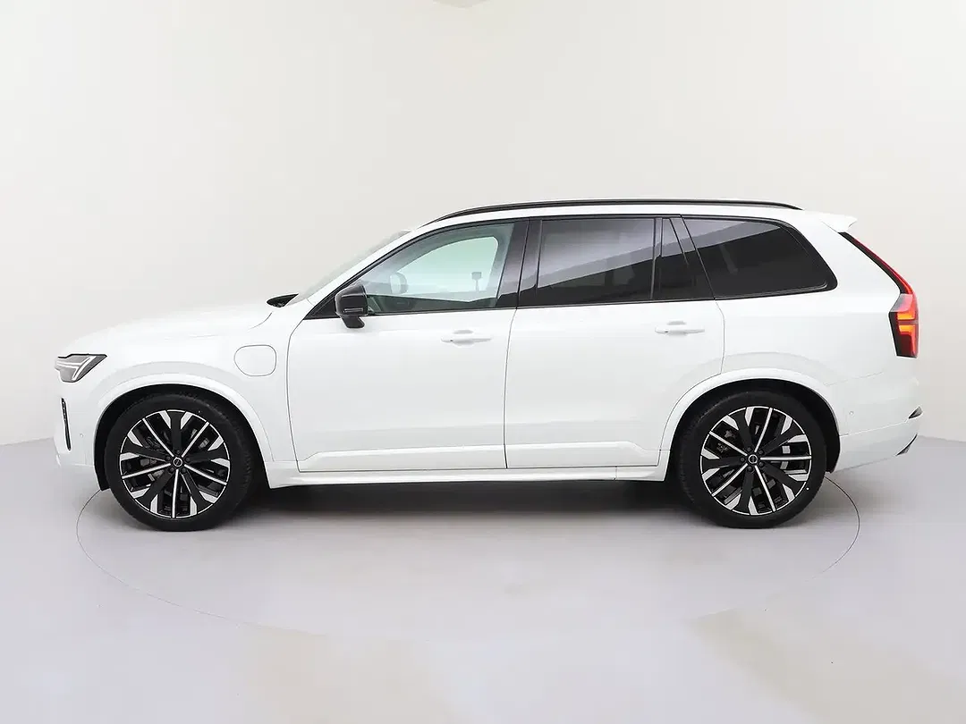 Volvo XC90 T8 AWD Plus Dark - Thumbnail 8