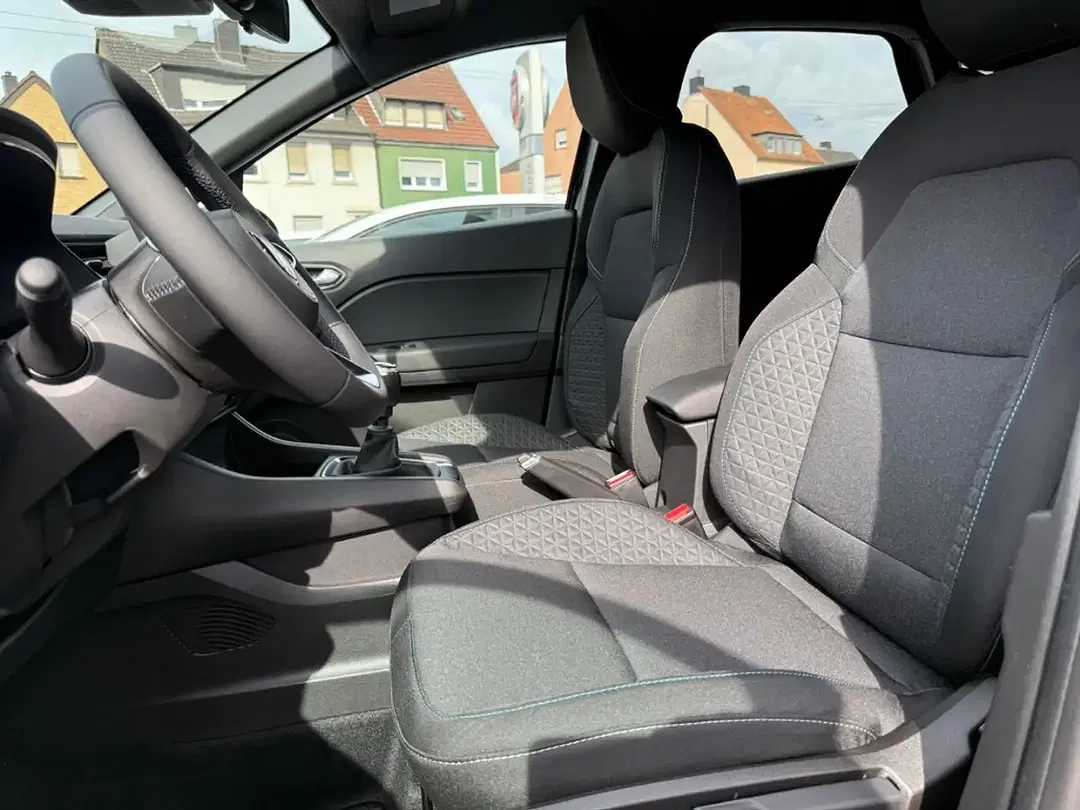 Mitsubishi ASX Plus - Thumbnail 6