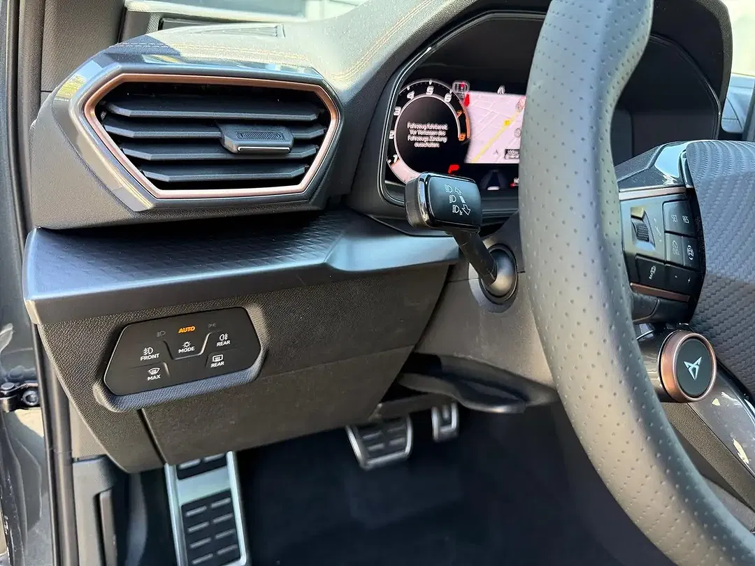 CUPRA Leon 2.0 TSI DSG 4Drive Sportstourer - Thumbnail 5
