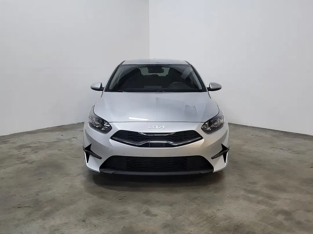 Kia Ceed / cee'd 1.5 T-GDI - foto 1
