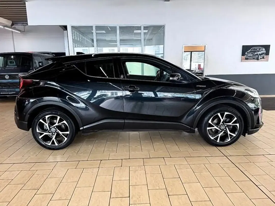 Toyota C-HR Hybrid Team Deutschland - Thumbnail 12