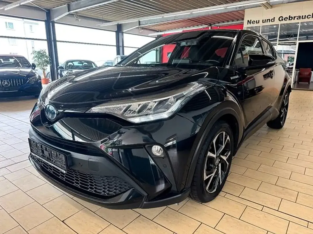 Toyota C-HR Hybrid Team Deutschland - Thumbnail 4