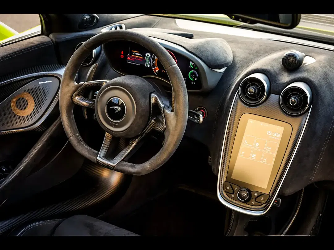 McLaren 600LT Spider - Thumbnail 12