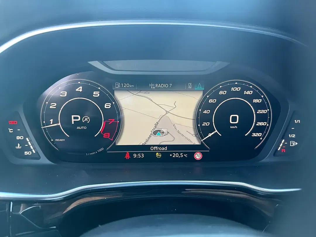 Audi RS Q3 2.5 TFSI Sportback - Thumbnail 12