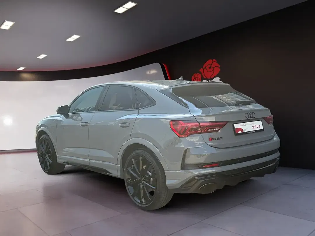Audi RS Q3 2.5 TFSI Sportback - Thumbnail 3
