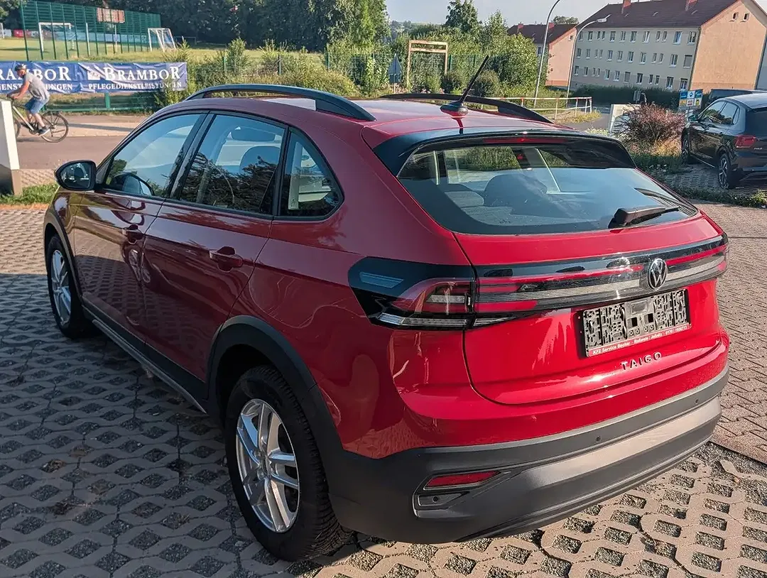 Volkswagen Taigo Life - Thumbnail 3
