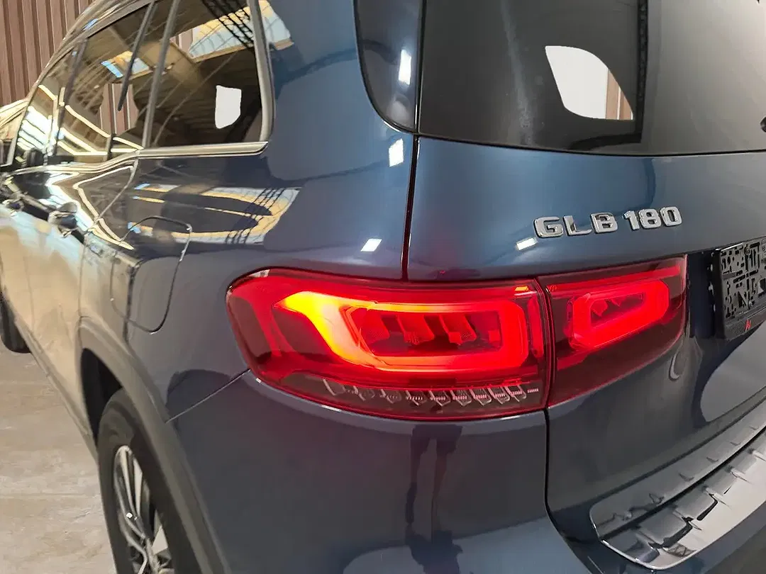Mercedes-Benz GLB 180 Progressive - Thumbnail 9