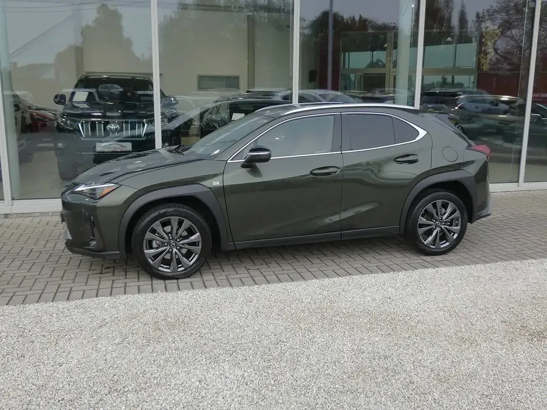Lexus UX 250h Hybrid F SPORT Design - Thumbnail 10