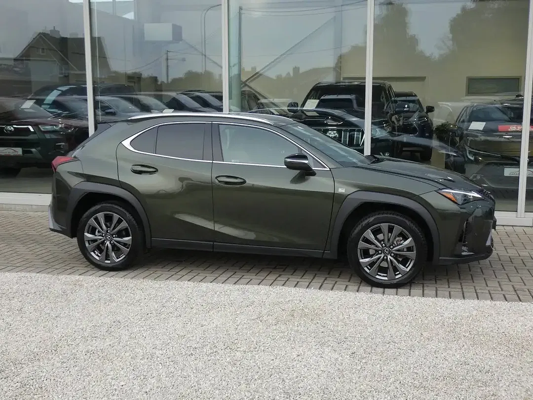 Lexus UX 250h Hybrid F SPORT Design - foto 2