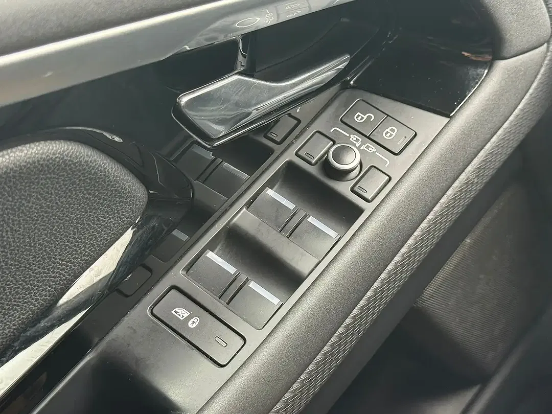 Land Rover Range Rover Evoque 2.0 Td4 4x4 - Thumbnail 27