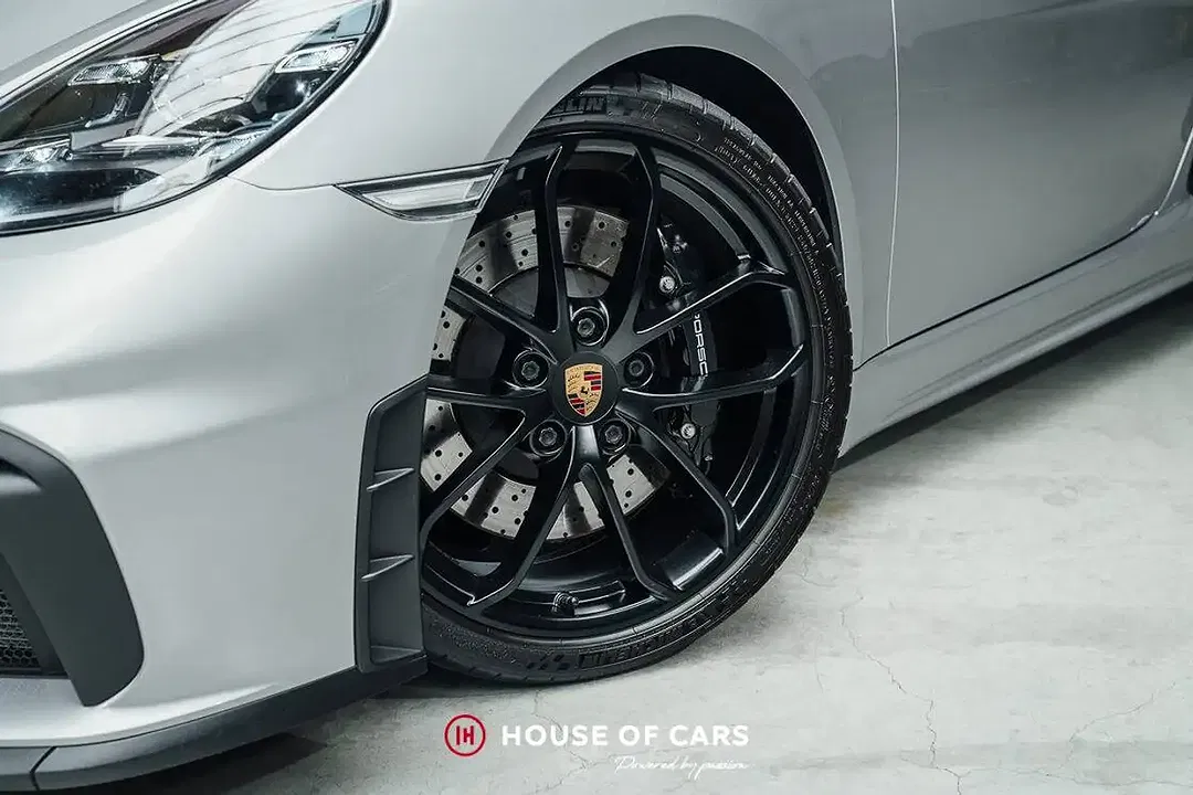 Porsche 718 - Thumbnail 11