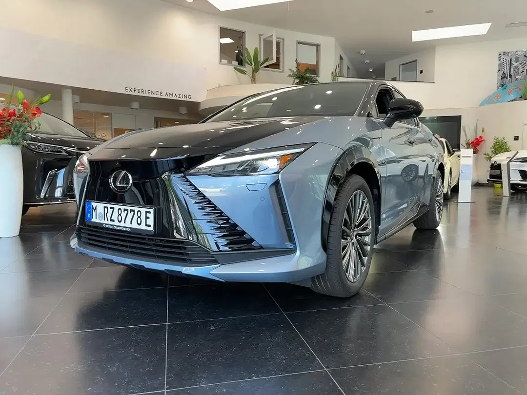 Lexus RZ DIRECT4 Luxury - foto 1