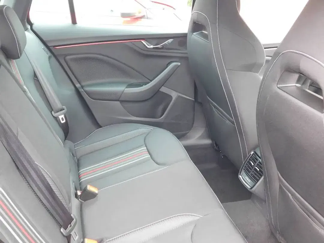 Skoda Kamiq 1.5 TSI Monte Carlo - Thumbnail 15