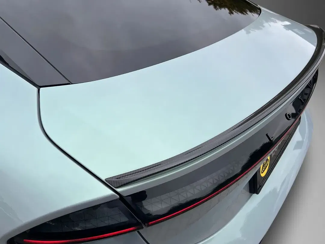 Lotus Emeya S - Thumbnail 11