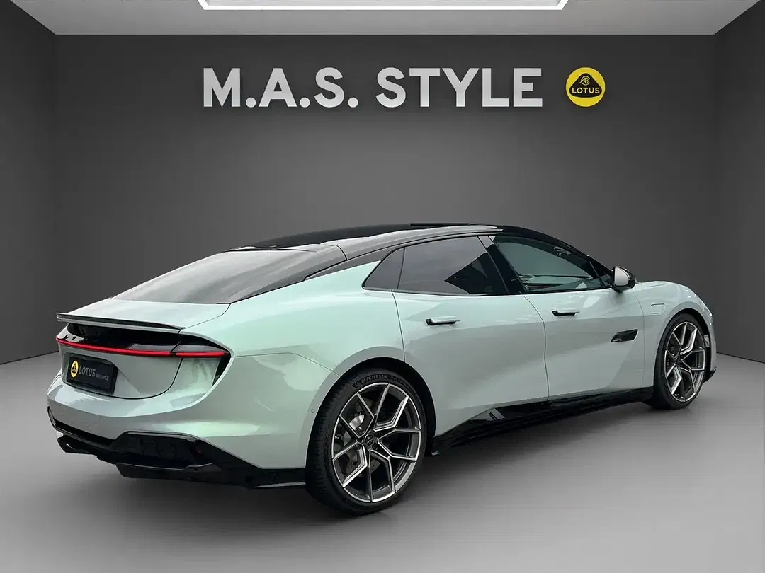 Lotus Emeya S - Thumbnail 8