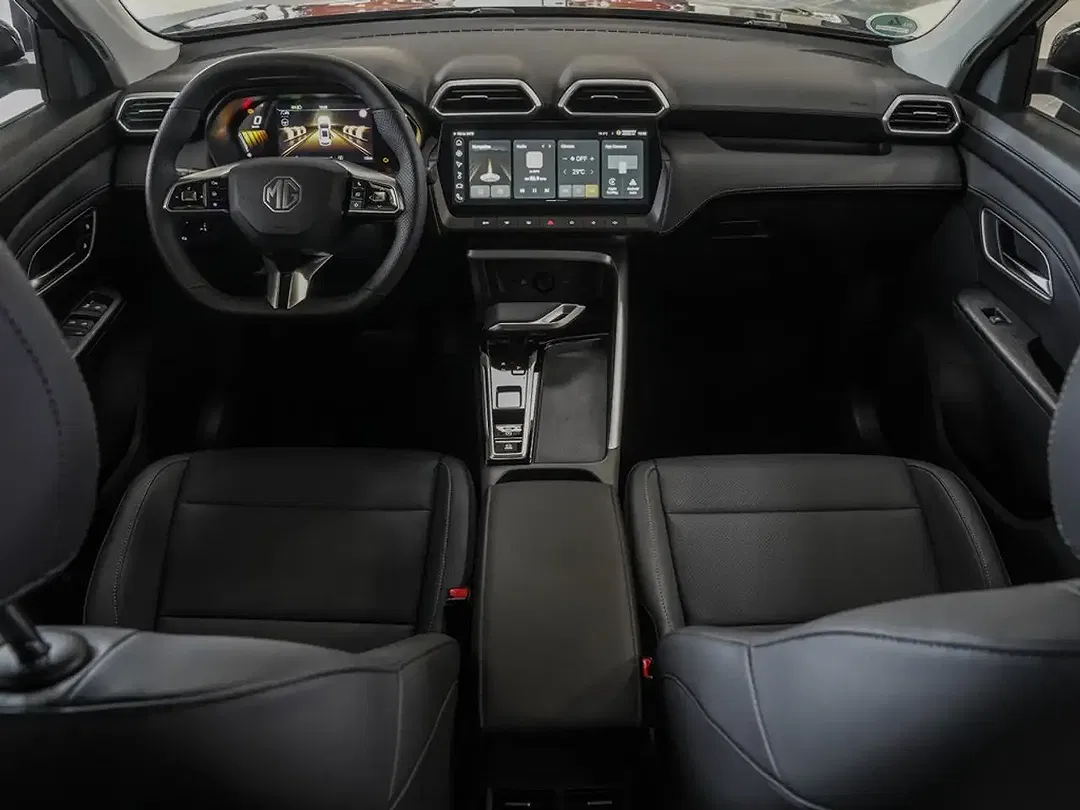 MG ZS Hybrid+ Luxury - Thumbnail 12