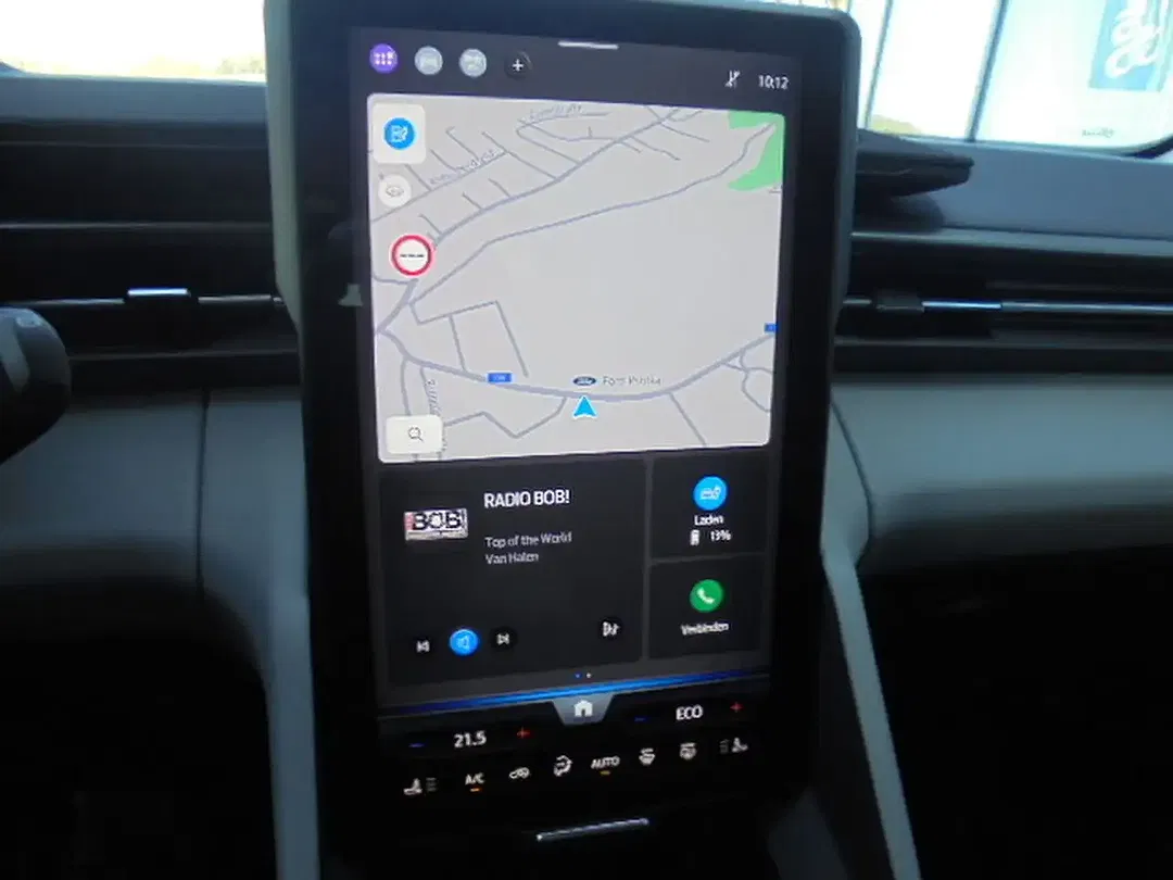 Ford Explorer Select - Thumbnail 11