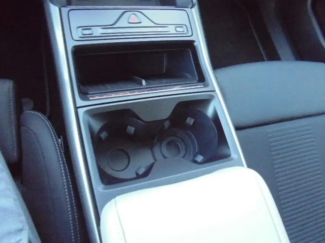 Ford Explorer Select - Thumbnail 13