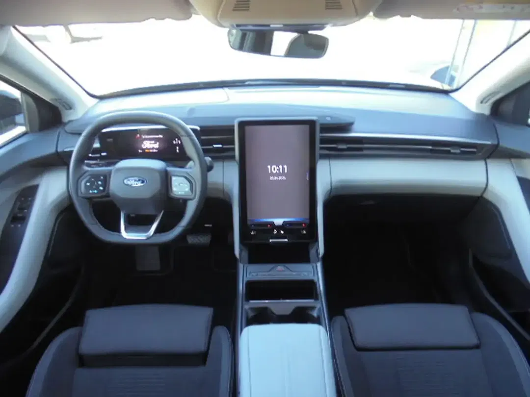 Ford Explorer Select - Thumbnail 8