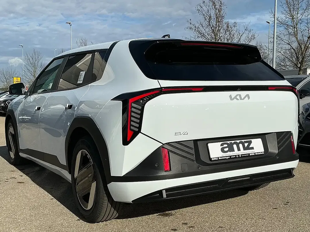 Kia EV4 Earth - Thumbnail 5
