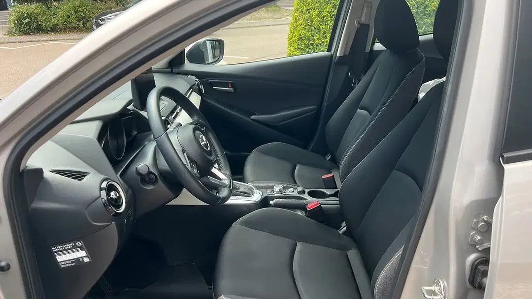 Mazda 2 - Thumbnail 12