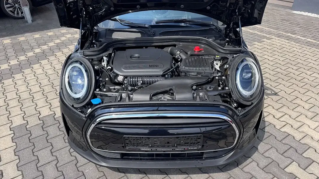 MINI Cooper Essential Trim - Thumbnail 11