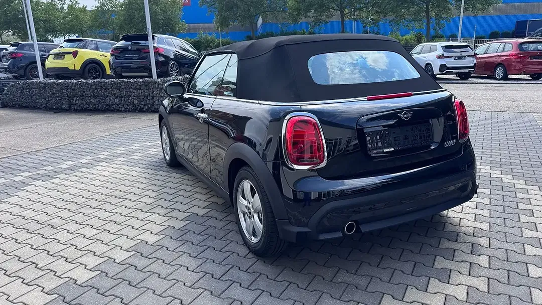 MINI Cooper Essential Trim - Thumbnail 4