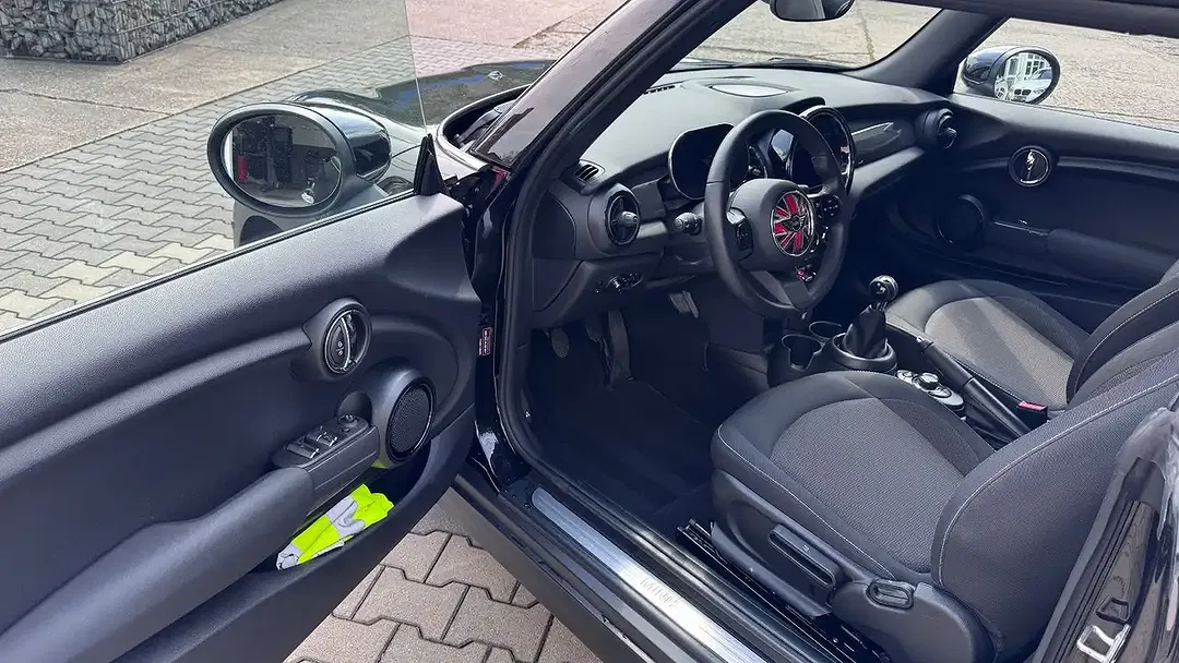 MINI Cooper Essential Trim - Thumbnail 8