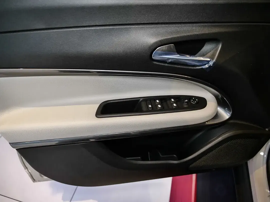 Fiat 600 Hybrid DCT La Prima - foto 20
