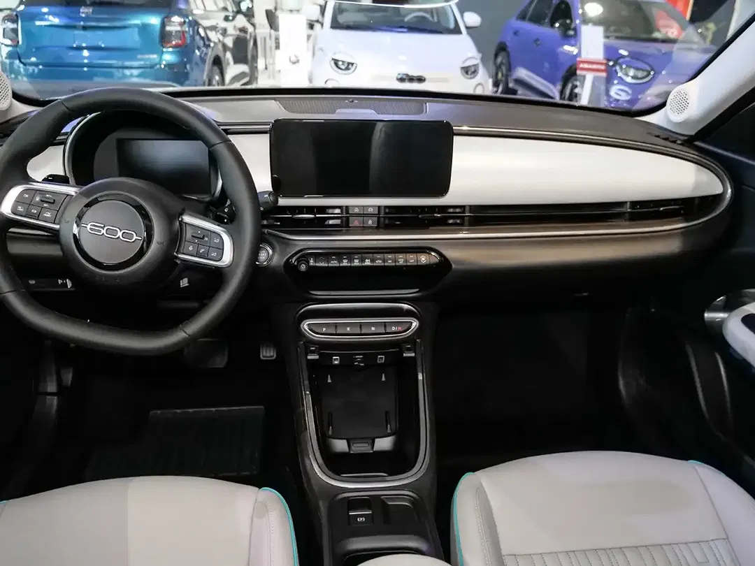 Fiat 600 Hybrid DCT La Prima - Thumbnail 8