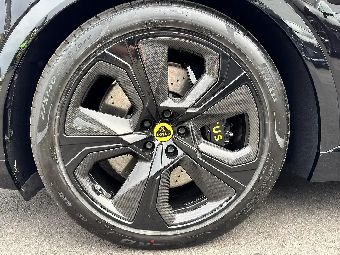 Lotus Eletre 675 R - Thumbnail 41