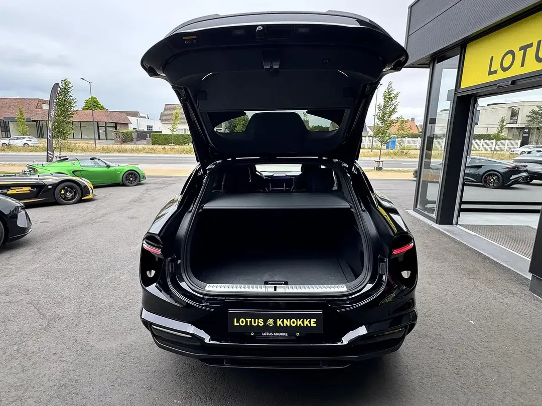 Lotus Eletre 675 R - Thumbnail 6
