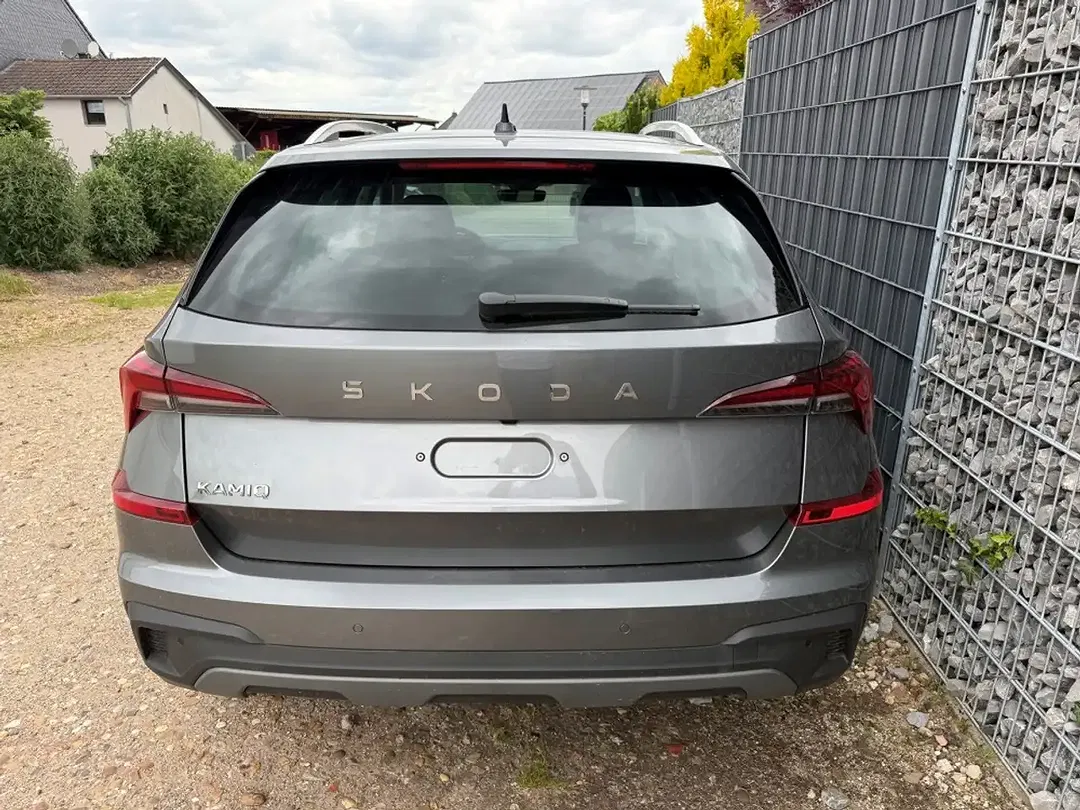 Skoda Kamiq 1.5 TSI DSG 130 Years Premium - Thumbnail 5