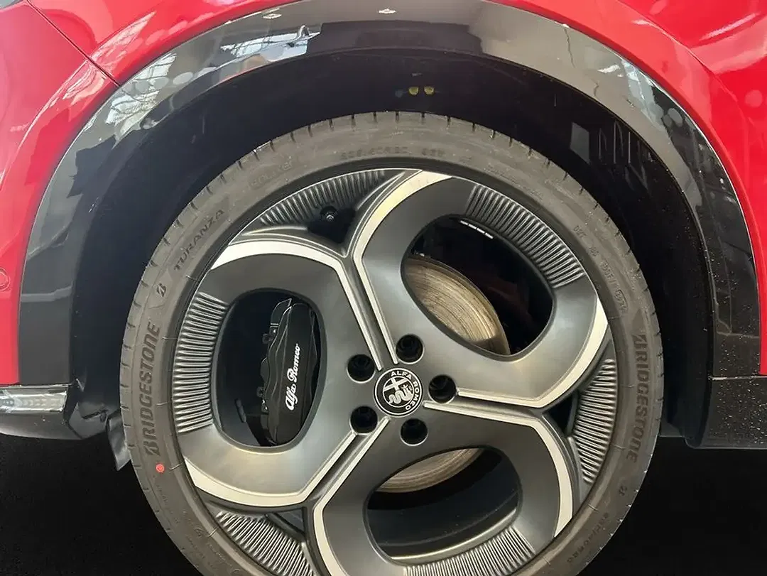 Alfa Romeo Tonale 1.5 VGT Hybrid Sport Speciale - Thumbnail 6