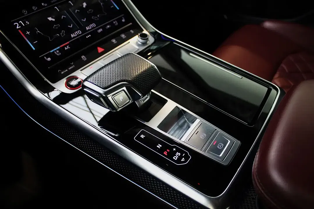 Audi SQ8 competition plus Matrix LED - Thumbnail 6