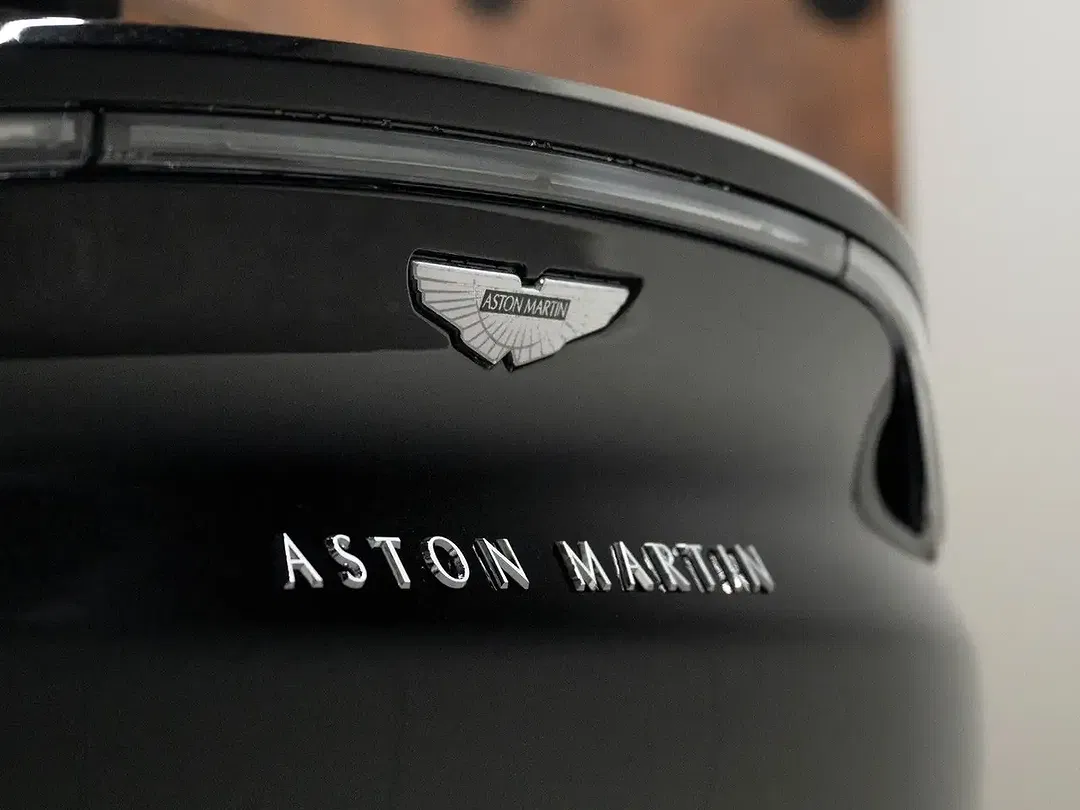 Aston Martin DBX 707 - Thumbnail 14