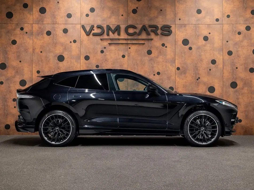Aston Martin DBX 707 - Thumbnail 6