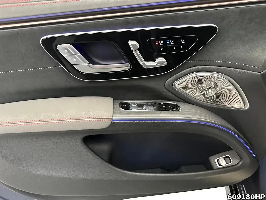 Mercedes-Benz EQS 4MATIC AMG Burmester AIRMATIC - Thumbnail 8