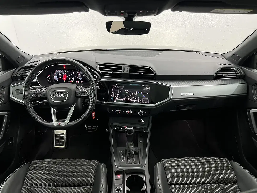 Audi Q3 45 TFSI quattro Sportback S line - Thumbnail 3