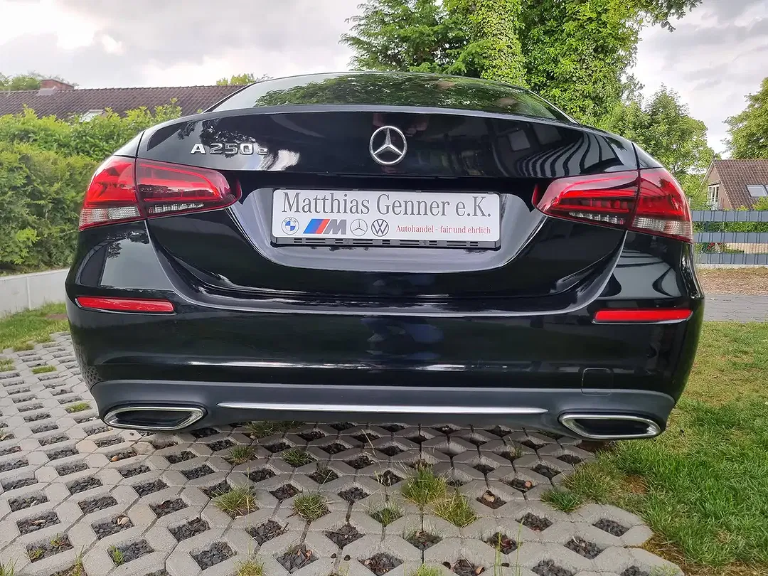 Mercedes-Benz A 250 PHEV Hybrid Progressive - Thumbnail 13