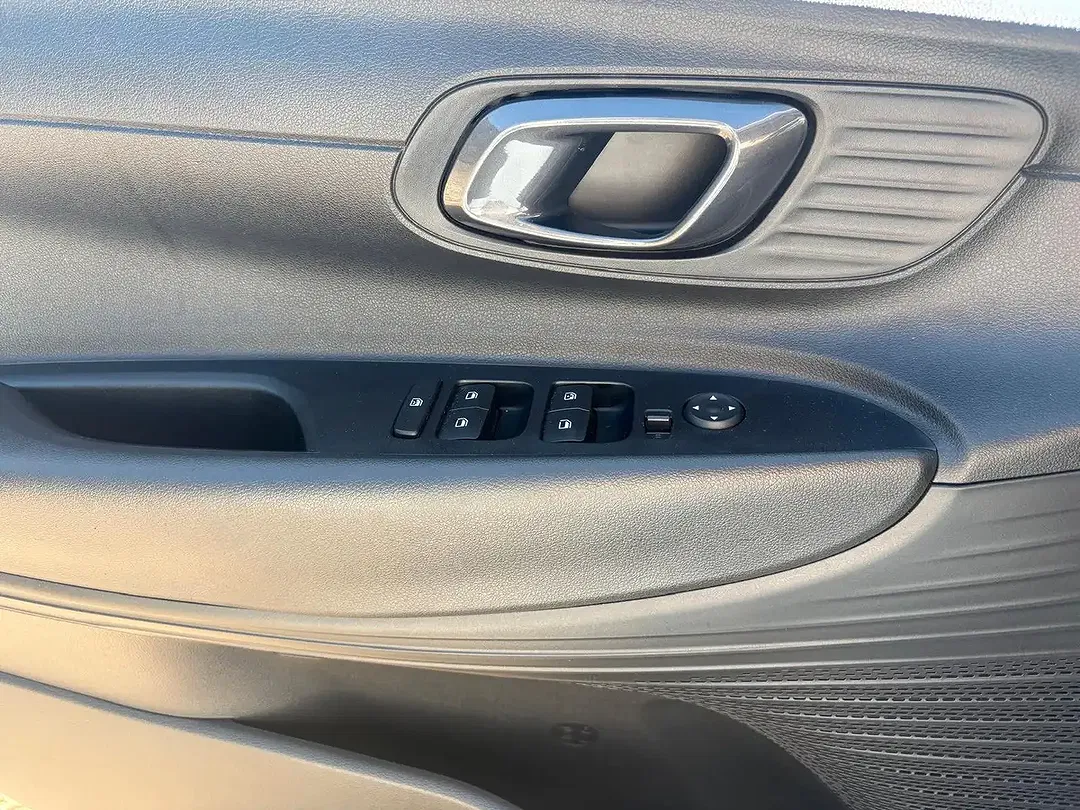 Hyundai i20 - Thumbnail 13