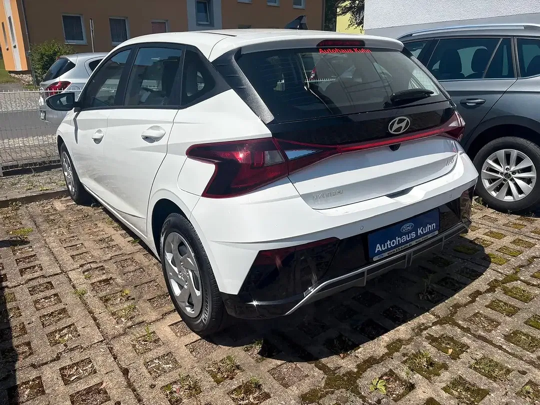 Hyundai i20 - foto 2