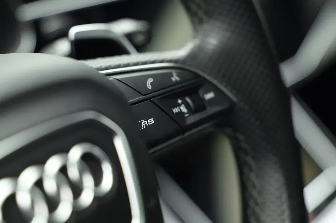 Audi RS Q8 4.0 TFSI - Thumbnail 7