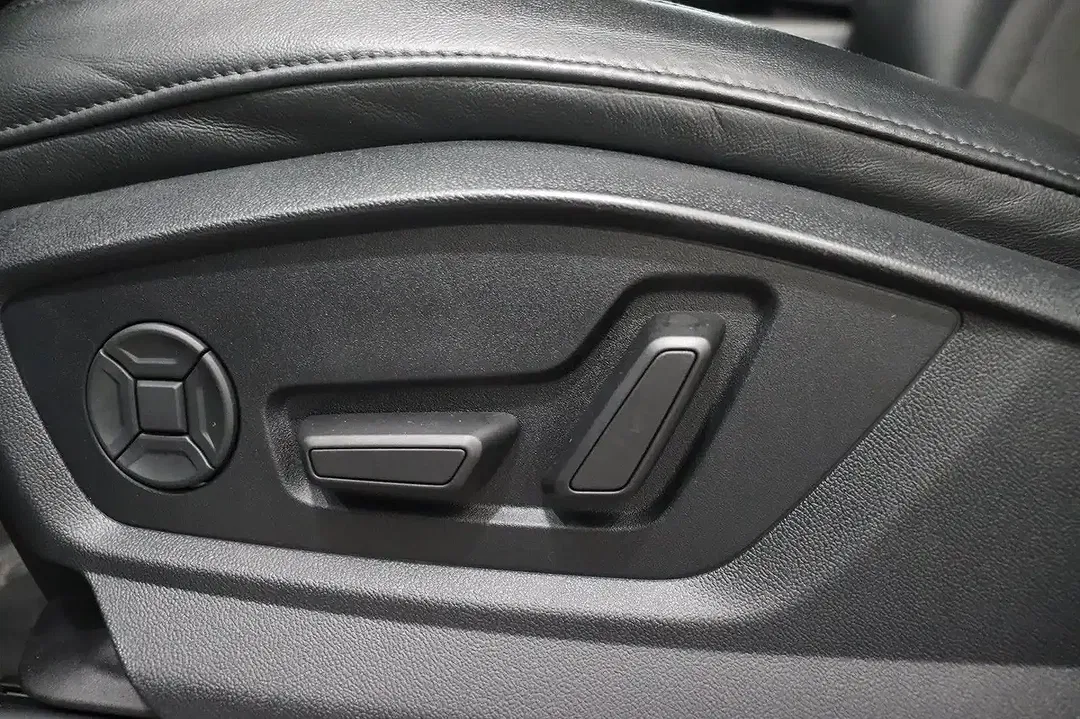 Audi RS Q8 4.0 TFSI - Thumbnail 5