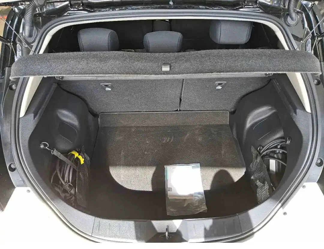 Nissan Leaf N-Connecta - Thumbnail 5