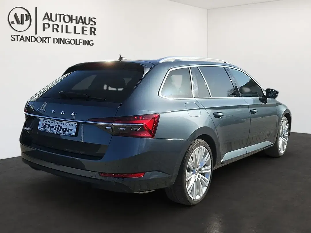Skoda Superb 2.0 TSI DSG Style - Thumbnail 3