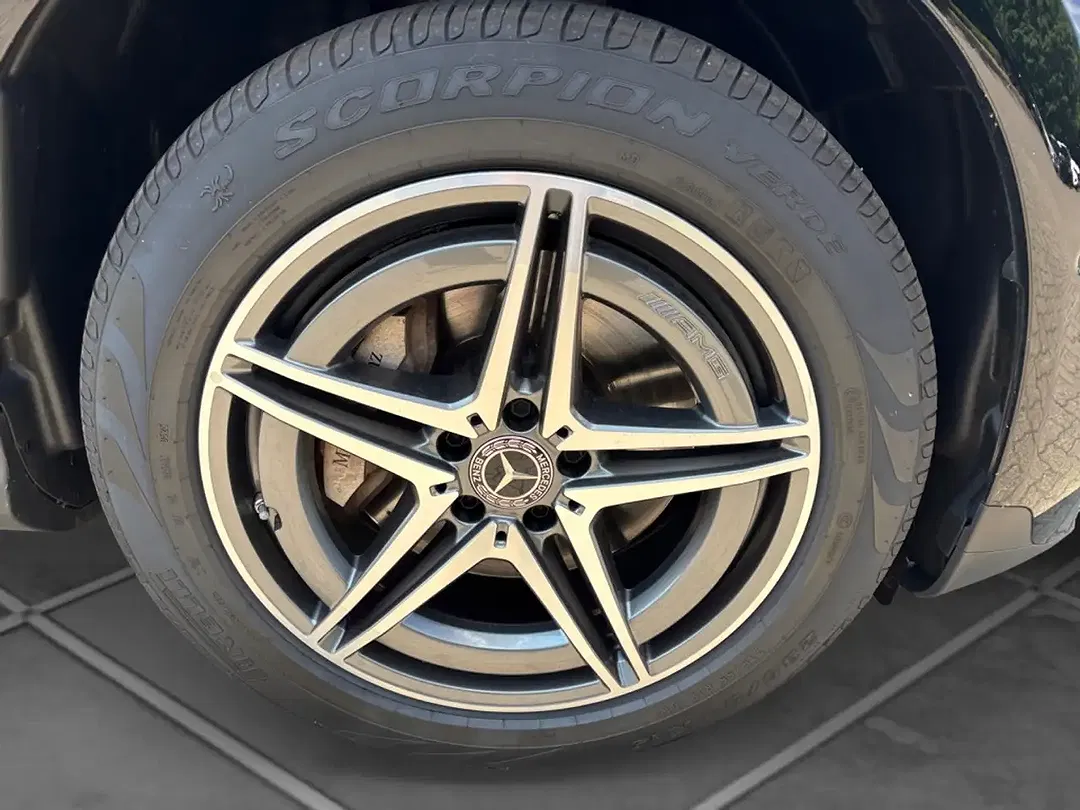 Mercedes-Benz EQC 400 4MATIC AMG Line - Thumbnail 6